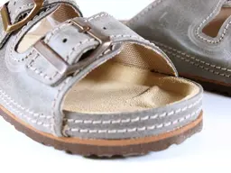 Trendová sivá zdravotná obuv Protetika 