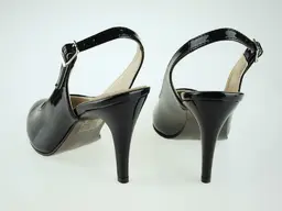 Dámske pohodlné lakované čierne sandálky EVA