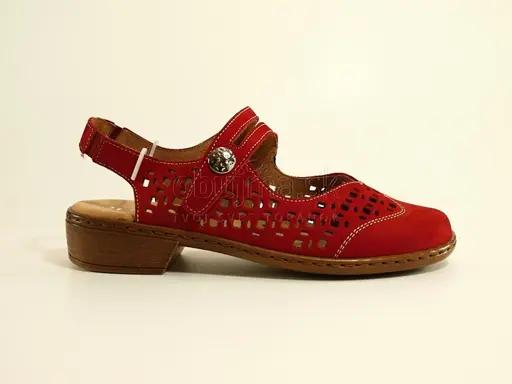 Nubukové širšie letné červené sandále ARA
