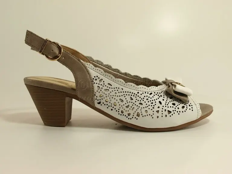 Neodolateľné biele vykrajované sandále Remonte