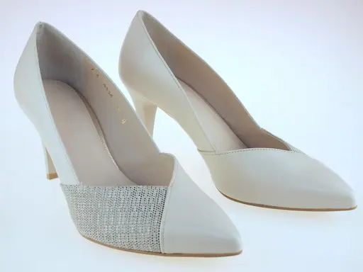 Elegantné prekladané matné béžové lodičky EVA