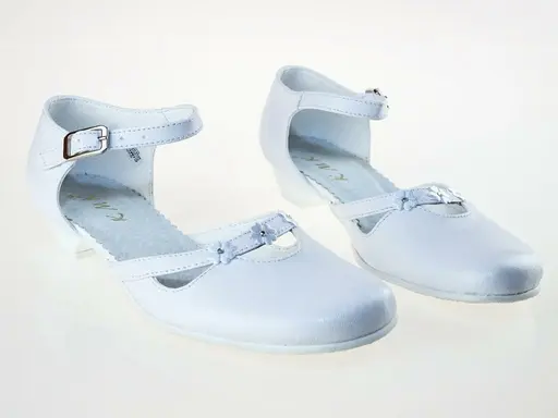 Elegantné biele sandále s kvetinkami EVA