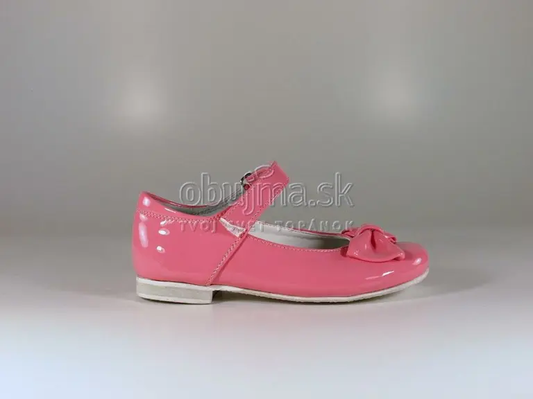 Elegantné ružové sandále s kvetinkou EVA