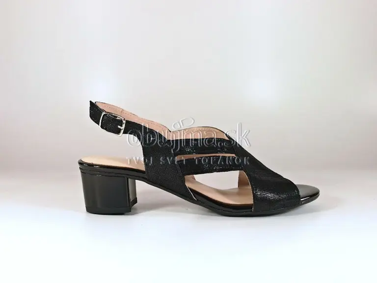 Čierne elegantné nízke sandále EVA