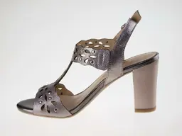 Očarujúce jemne fialové sandálky Caprice