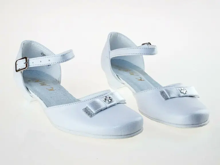 Biele spoločenské sandálky s mašličkou EVA