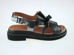 Nazbierané čierne sandále Lanqier