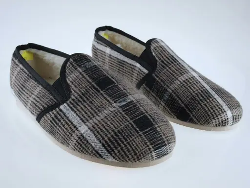 Trendy pohodlné papuče Maník M-301