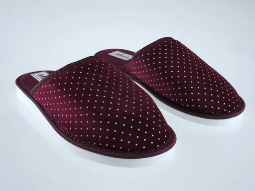 Trendy bordové papuče Maník M-300