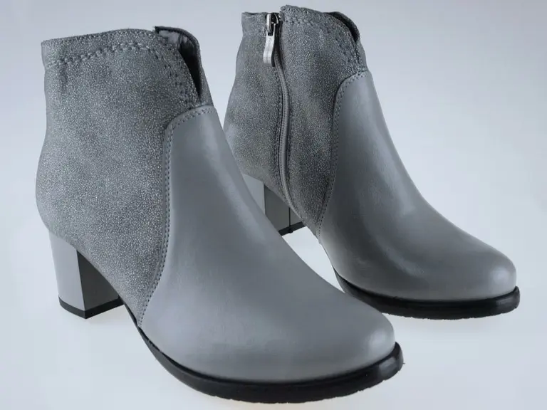 Sivé krásne topánky EVA K3009/5510-20
