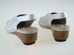 Strieborné letné sandále Rieker 66196-80