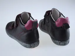 Čierne kožené botasky D.D.Step DPG219A-049-907C