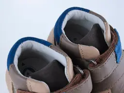 Hnedé kožené botasky D.D.Step DPB020-015-197W