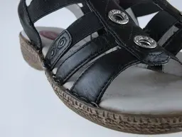 Širšie čierne sandále Jana 8-28108-24