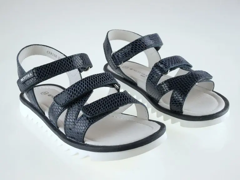 Letné modré sandálky Protetika Cerise