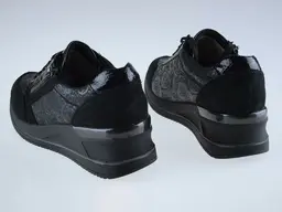 Čierne športovo ladené topánky Remonte D3203-03
