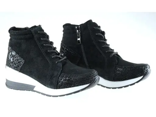 Čierne pohodlné topánky značky Filippo SCSDBT1504/20BK