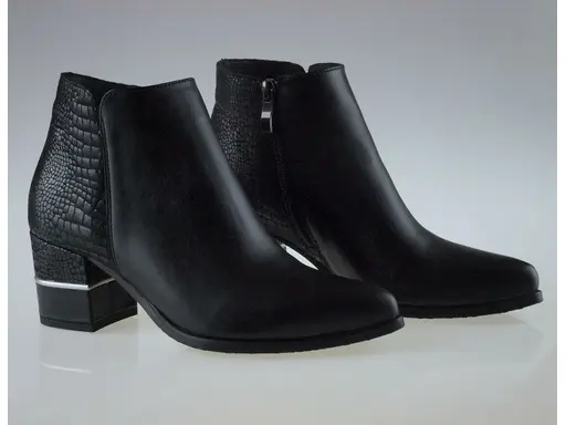 Očarujúce čierne členkové topánky Gamis G4005-60