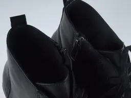 Čierne pohodlné členkové topánky Caprice 9-26252-25