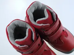 Teplé červené barefeet topánky Protetika ELIS RED