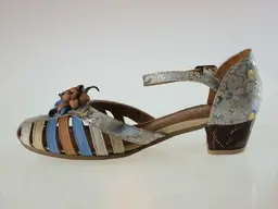 Očarujúce kožené farebné sandále EVA 05008-38-multi