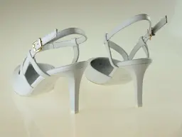 Biele kožené sandálky EVA A4799-10M