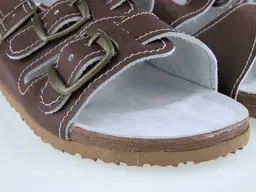 Unisex hnedé  sandále T17-40