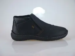 Čierne vode odolné teplé topánky Rieker 03072-00