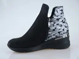 Teplé čierne topánky EVA K3201-60