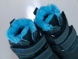 Teplé modré topánky Protetika Tyrel Navy
