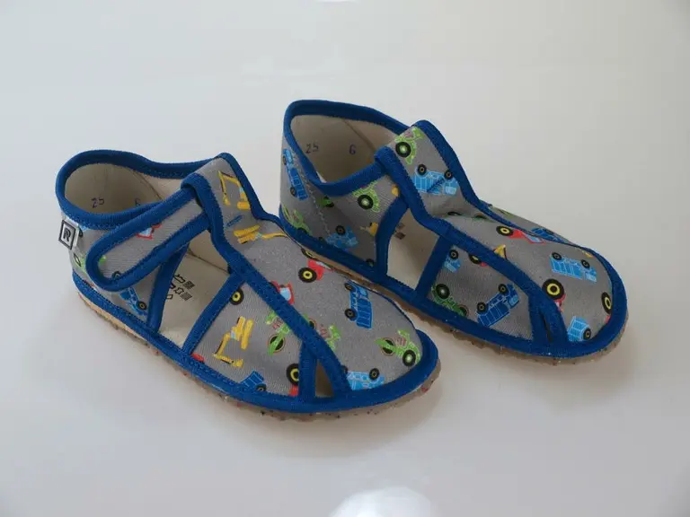 Chlapčenské inovatívne papuče RAK 100015-4CH