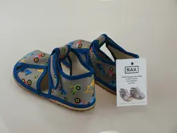 Chlapčenské inovatívne papuče RAK 100015-4CH