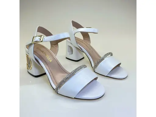 Biele štýlové sandále Bombonella ASPG468-10