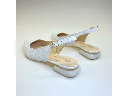 Biele očarujúce sandále Claudio Dessi CD7225-10