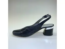 Pohodlné kožené čierne sandálky EVA K3242/985-60