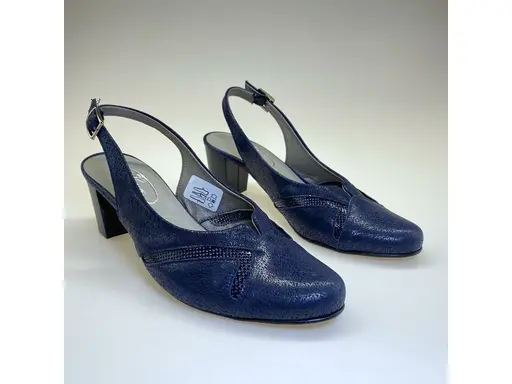 Pohodlné kožené modré sandálky EVA K3242/5016-90