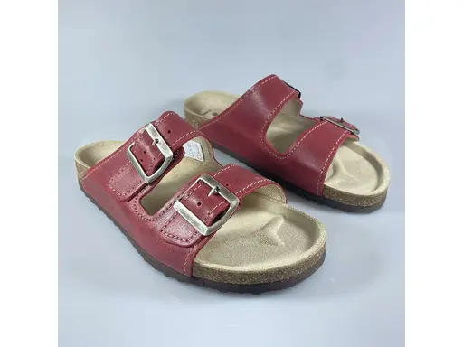 Zdravotná červená obuv Protetika T18-30