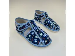 Chlapčenské zatvorené textilné papučky Maník M-01-2SCH