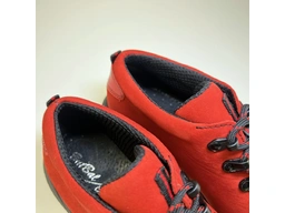 Dámske červené vychádzkové topanky BUT674-30