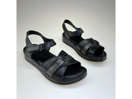 Dámske čierne sandále ASP352-10