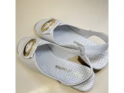 Dámske biele letné sandále TRA1015