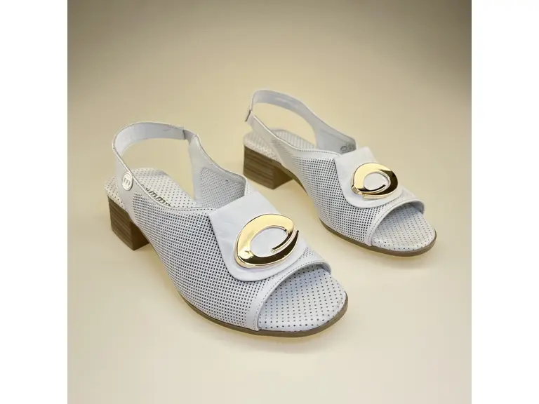 Dámske biele letné sandále TRA1015