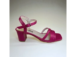 Dámske fuxiovo ružové  sandálky M932-36