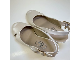 Dámske béžové sandále K3365/7008-15