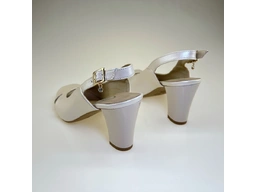 Dámske béžové sandále K3365/7008-15