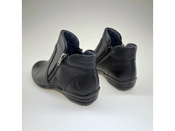 Dámske čierne teplé členkové topánky R7677-02