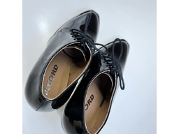 Čierne dámske poločlenkové vysoké topánky AC6308