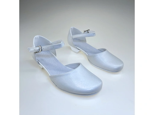 Detské elegantné strieborné sandálky KMK602-AG