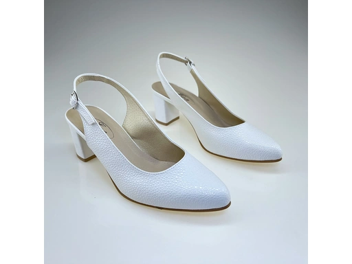 Dámske biele sandále M920-10P