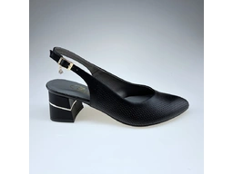 Dámske čierne sandálky K3491/5031-60